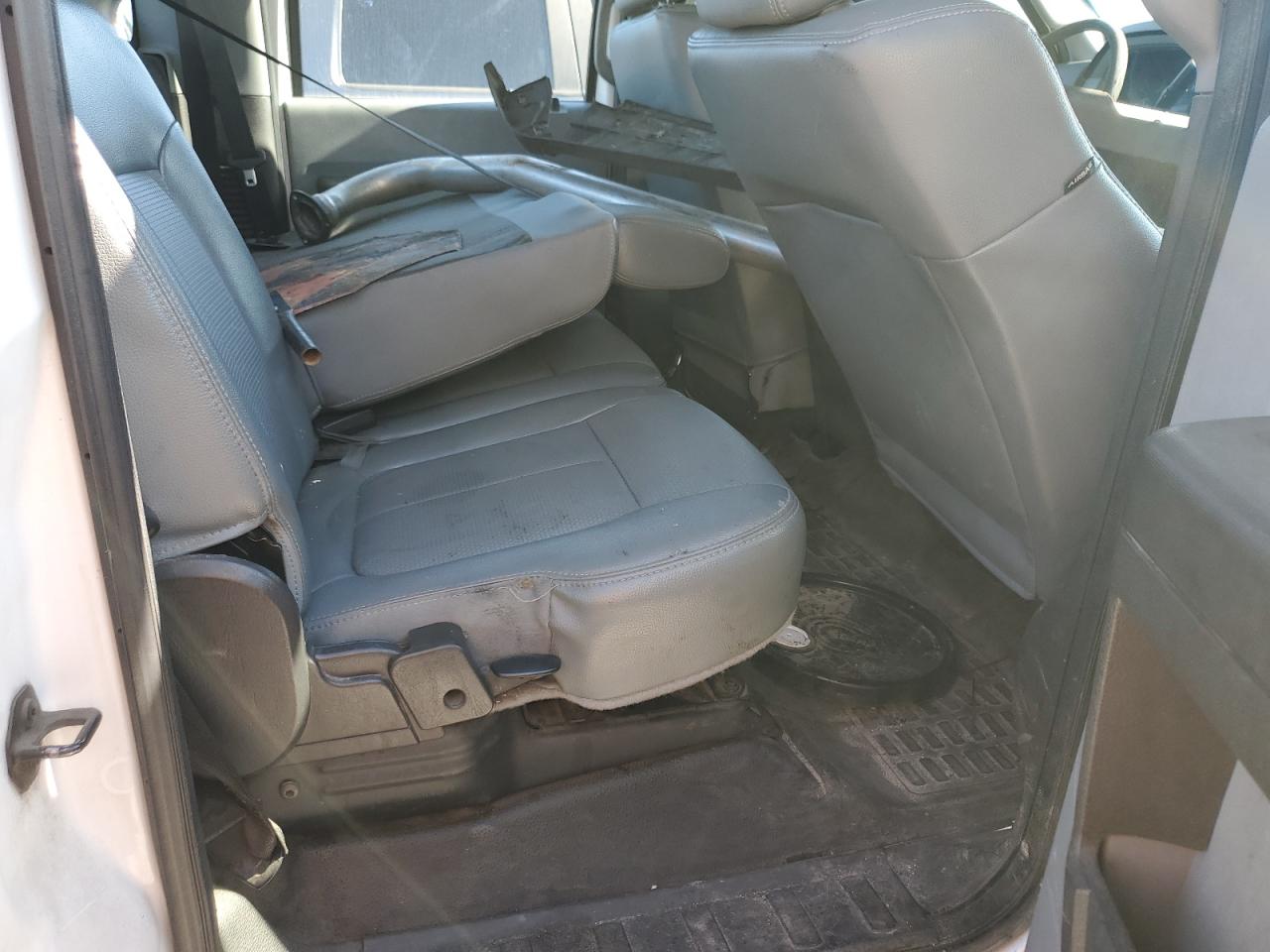 2015 Ford F250 - Image 10