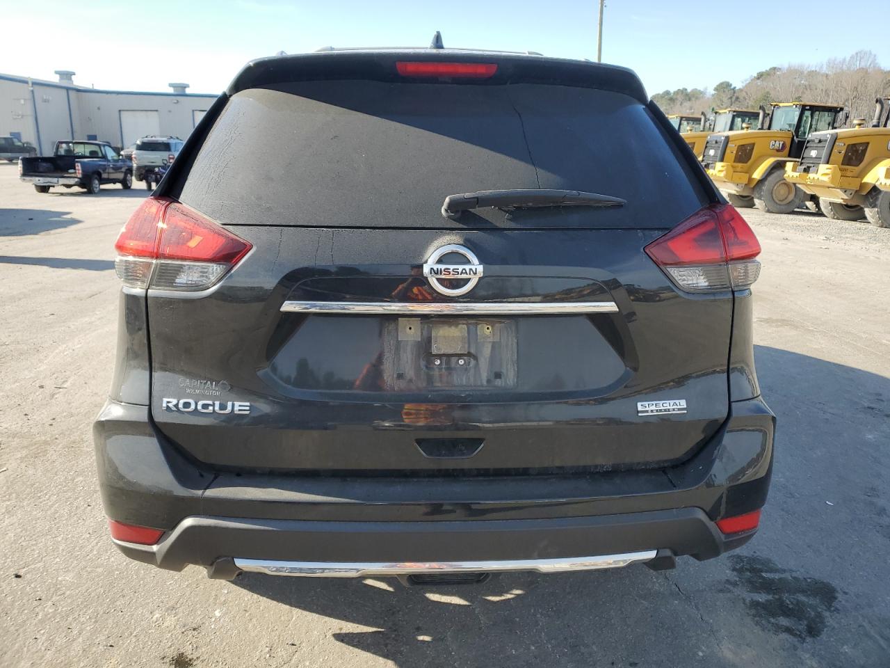 2020 Nissan Rogue - Image 6