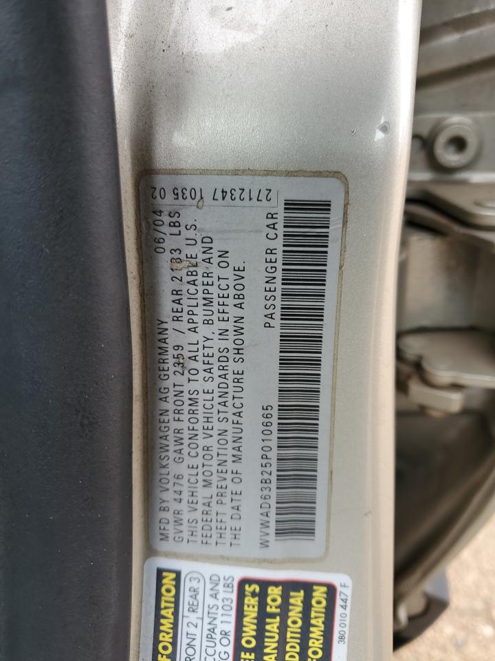 2005 Volkswagen Passat - Image 12