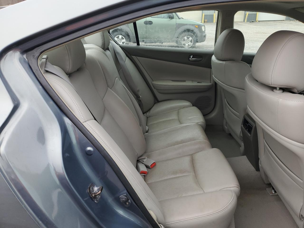 2009 Nissan Maxima - Image 10