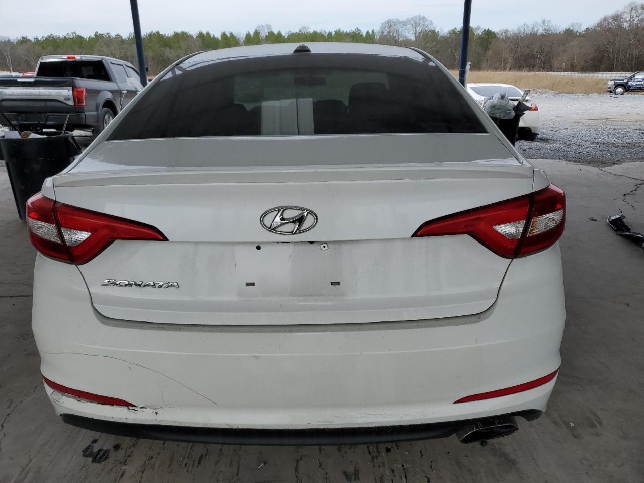 2017 Hyundai Sonata - Image 6