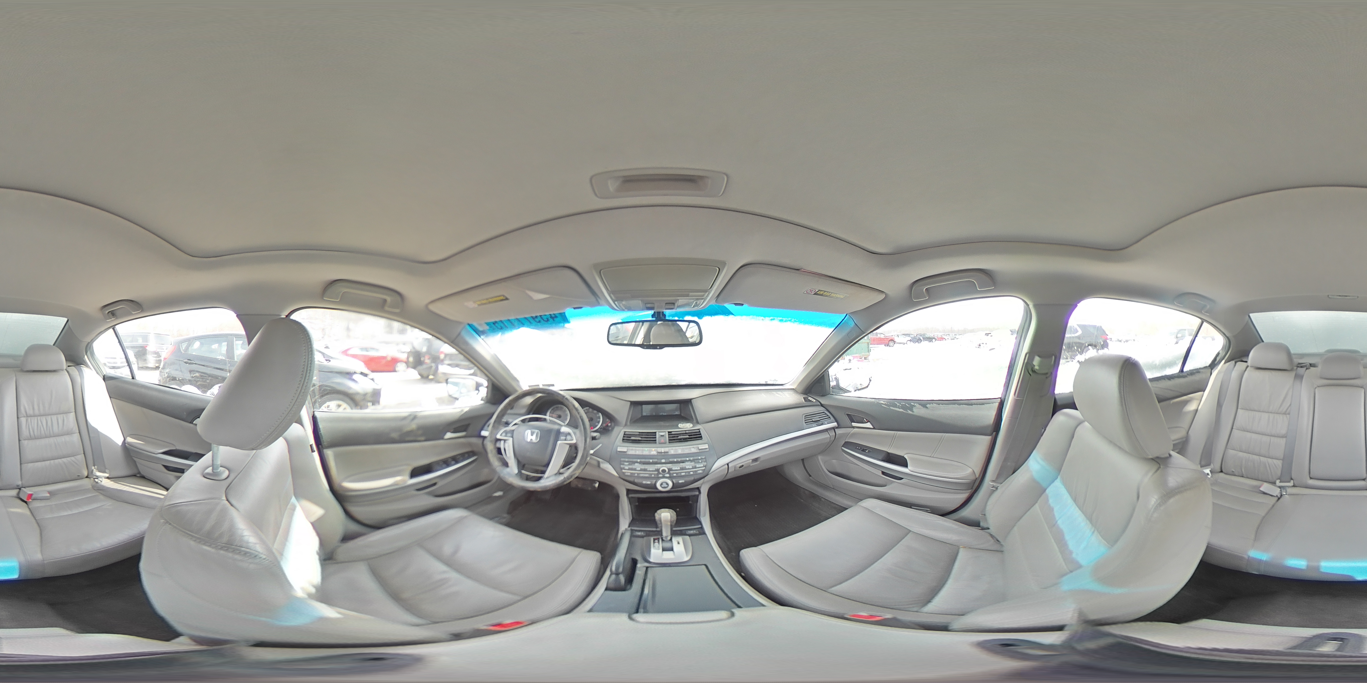 2010 Honda Accord - Image 13