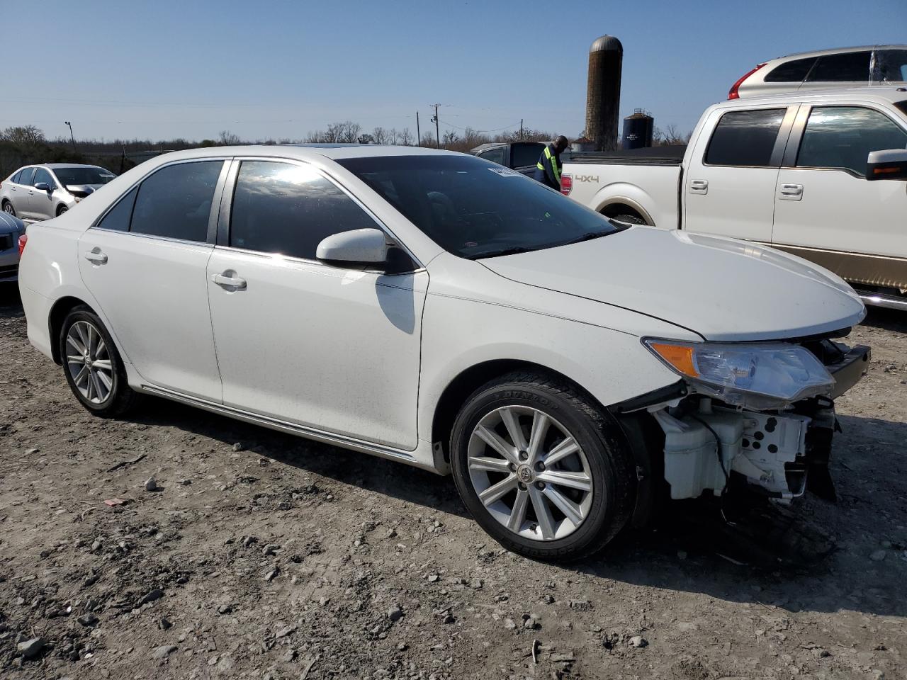 2013 Toyota Camry - Image 4