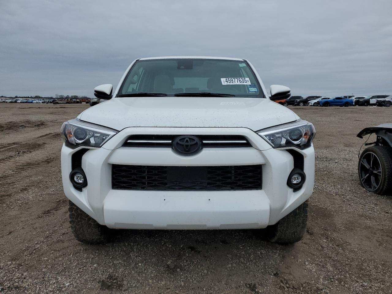 2024 Toyota 4Runner - Image 5
