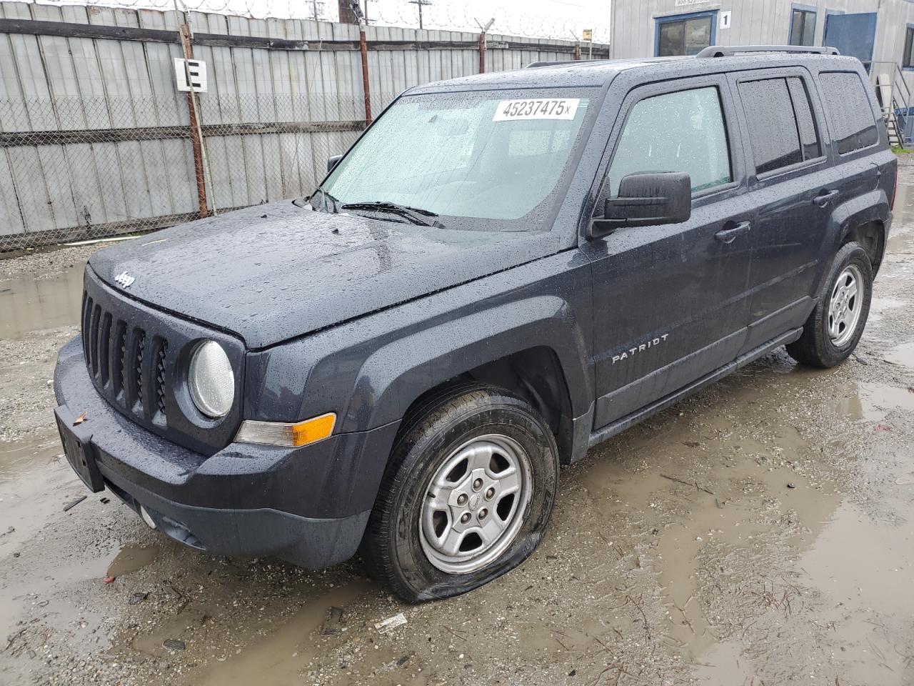 2014 Jeep Liberty (Patriot) - Image 1