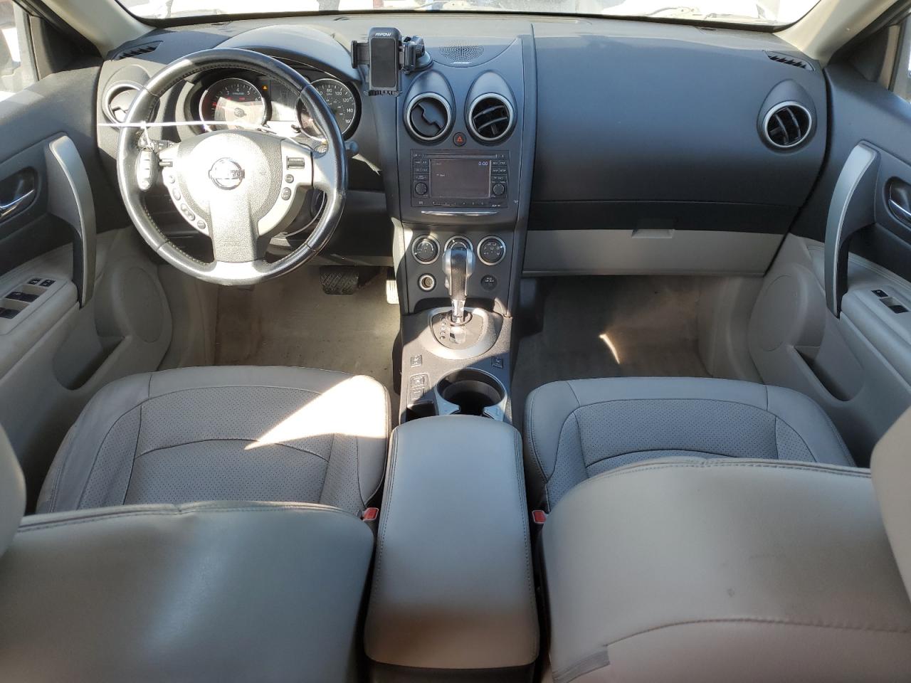 2012 Nissan Rogue - Image 8