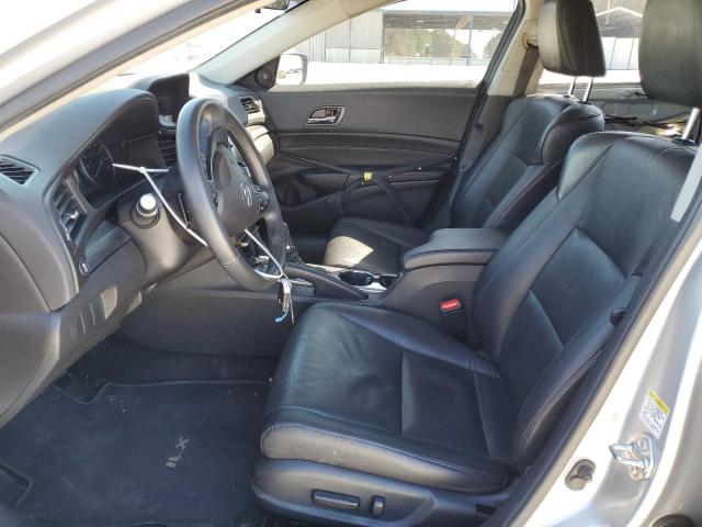 Седани ACURA ILX 2015 Сріблястий