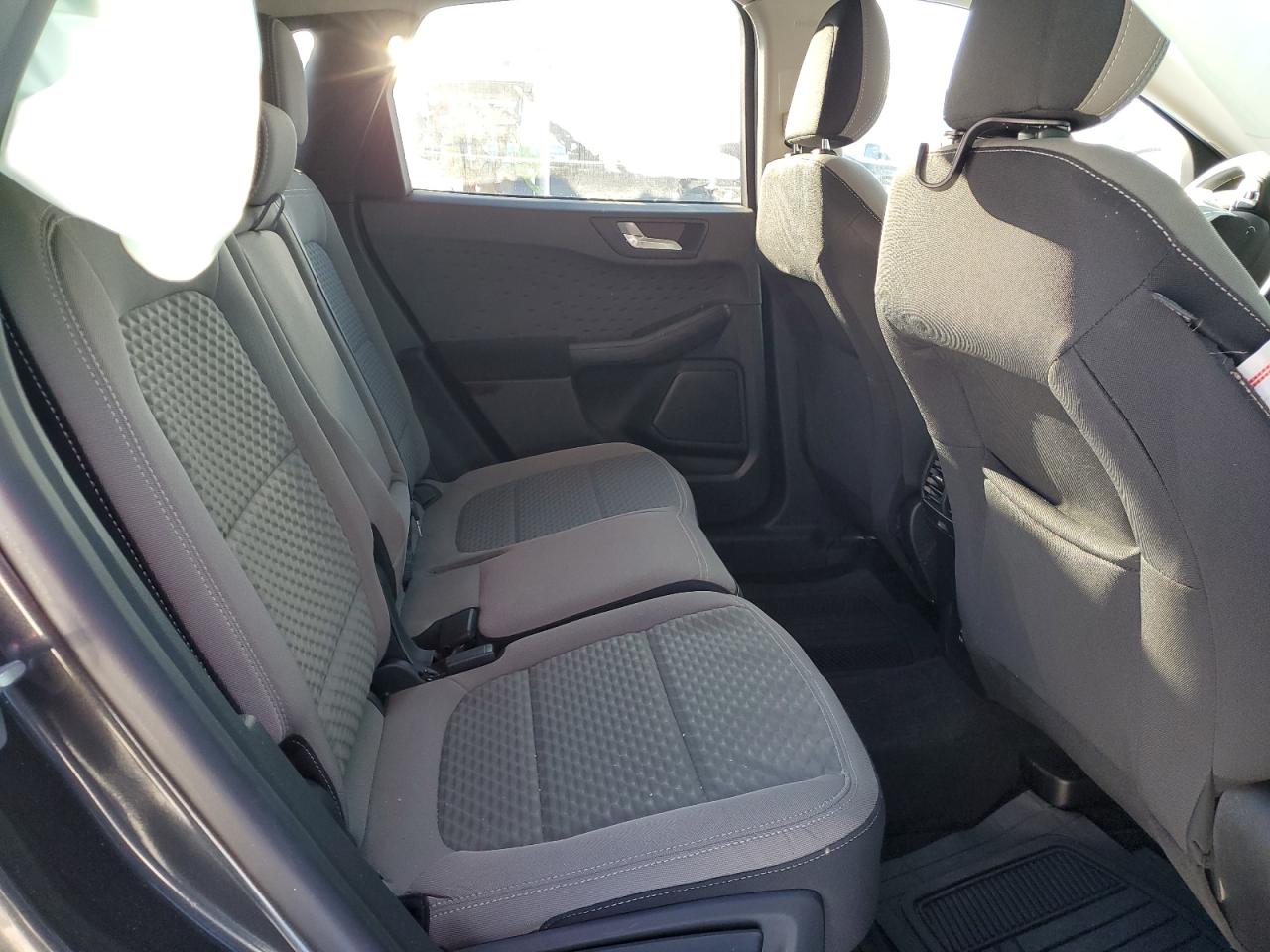 2020 Ford Escape Se VIN: 1FMCU9G60LUC07657 Lot: 45607525