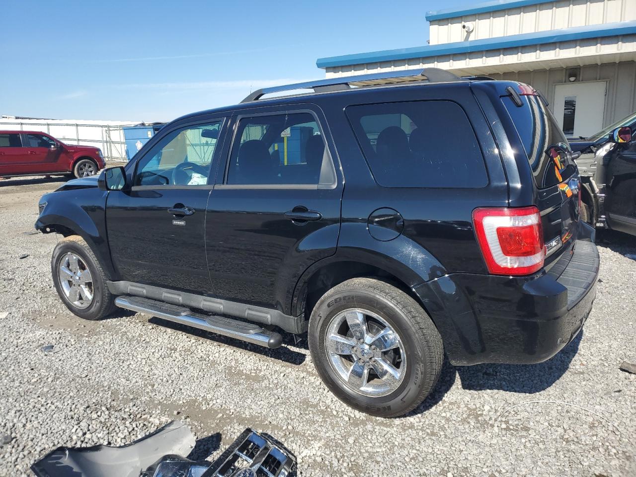 2010 Ford Escape - Image 2