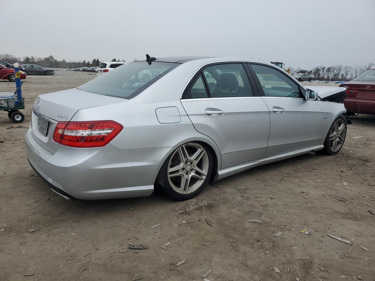 2012 Mercedes-Benz E-klasse - Image 3