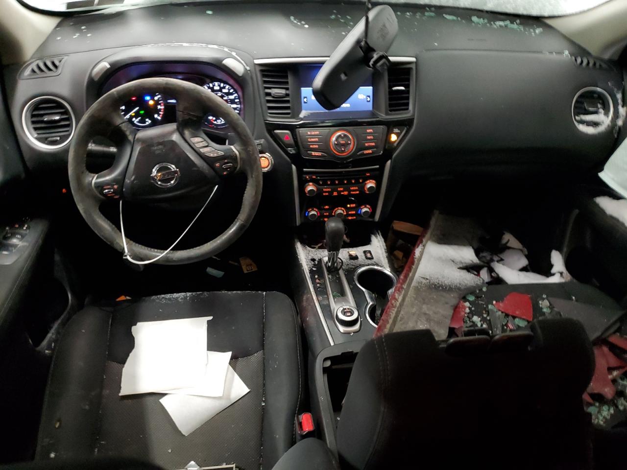 2017 Nissan Pathfinder - Image 8