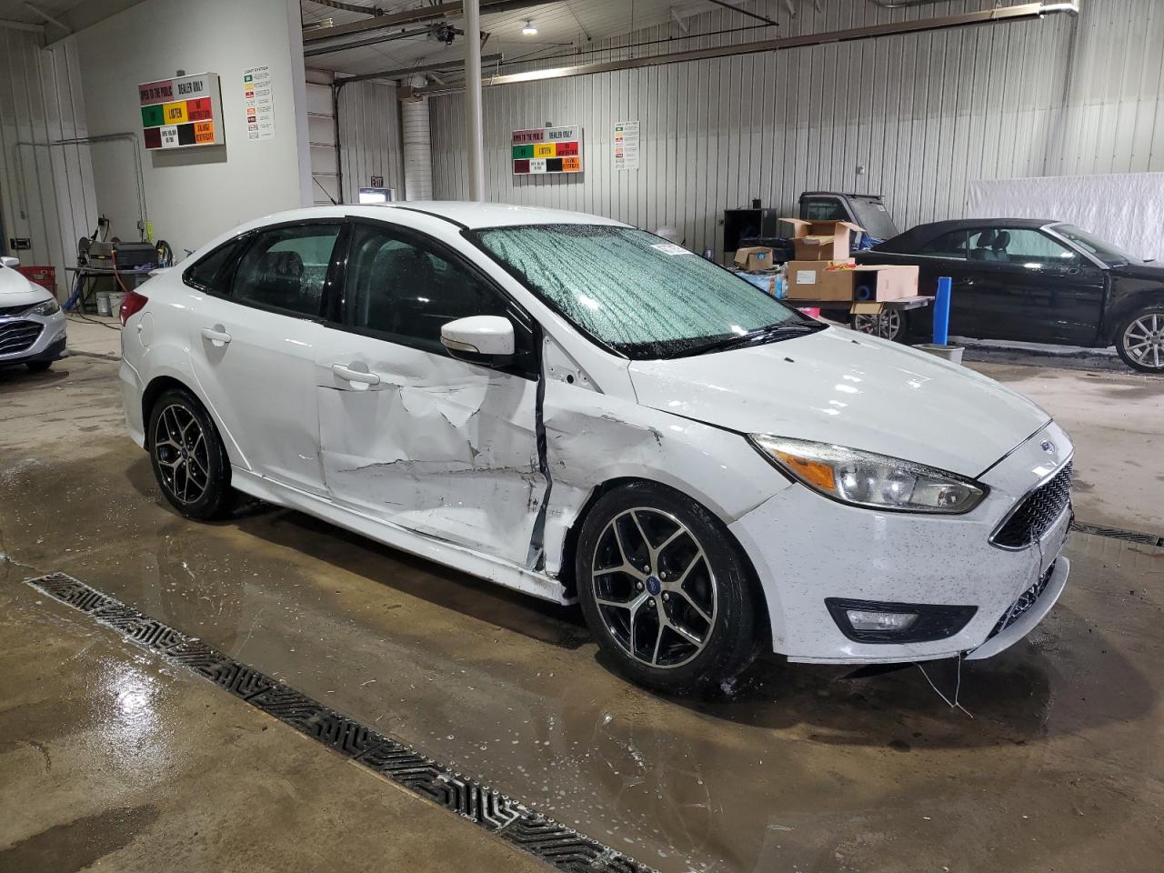 2016 Ford Focus - Image 4