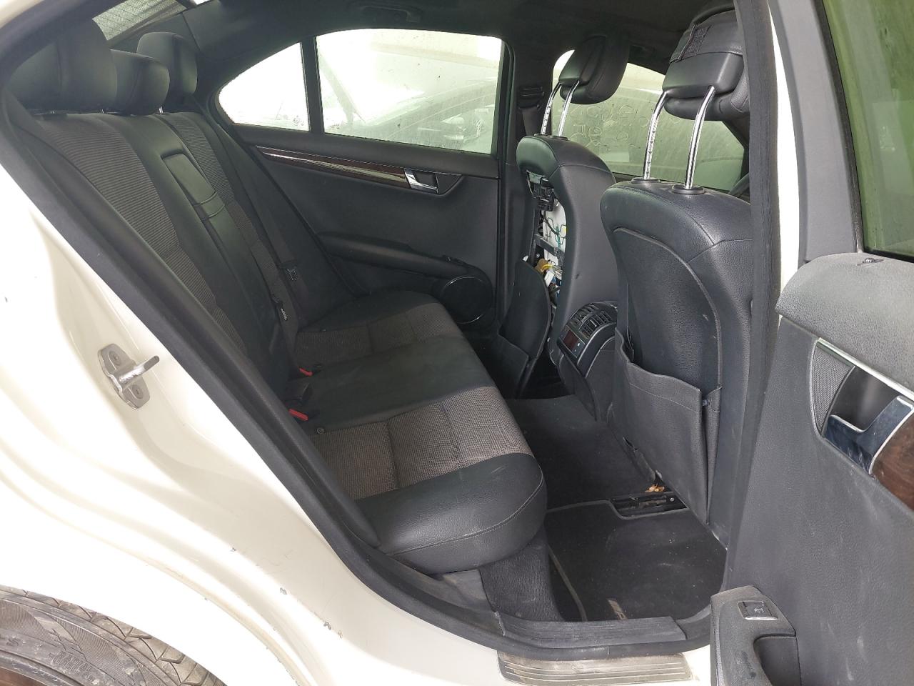 WDDGF5EB4AF506486 - 2010 Mercedes Benz C 300 - #45612635