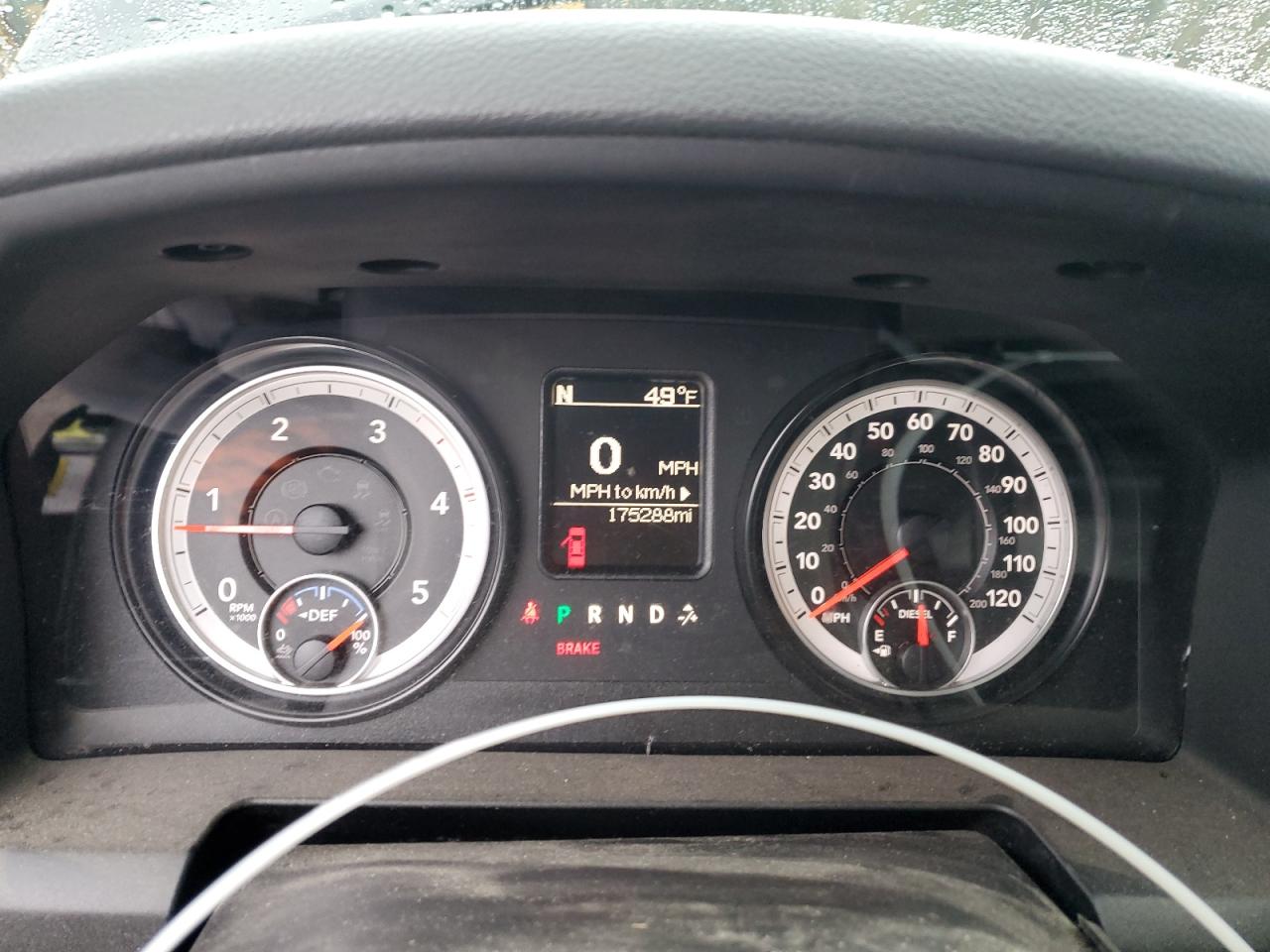 2015 RAM 3500 - Image 9