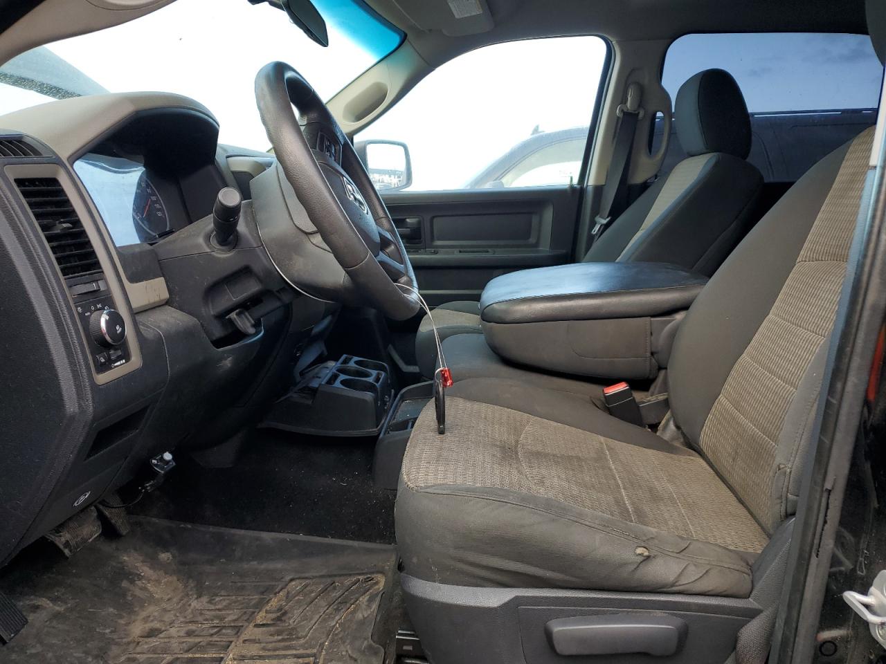2012 Dodge RAM - Image 7