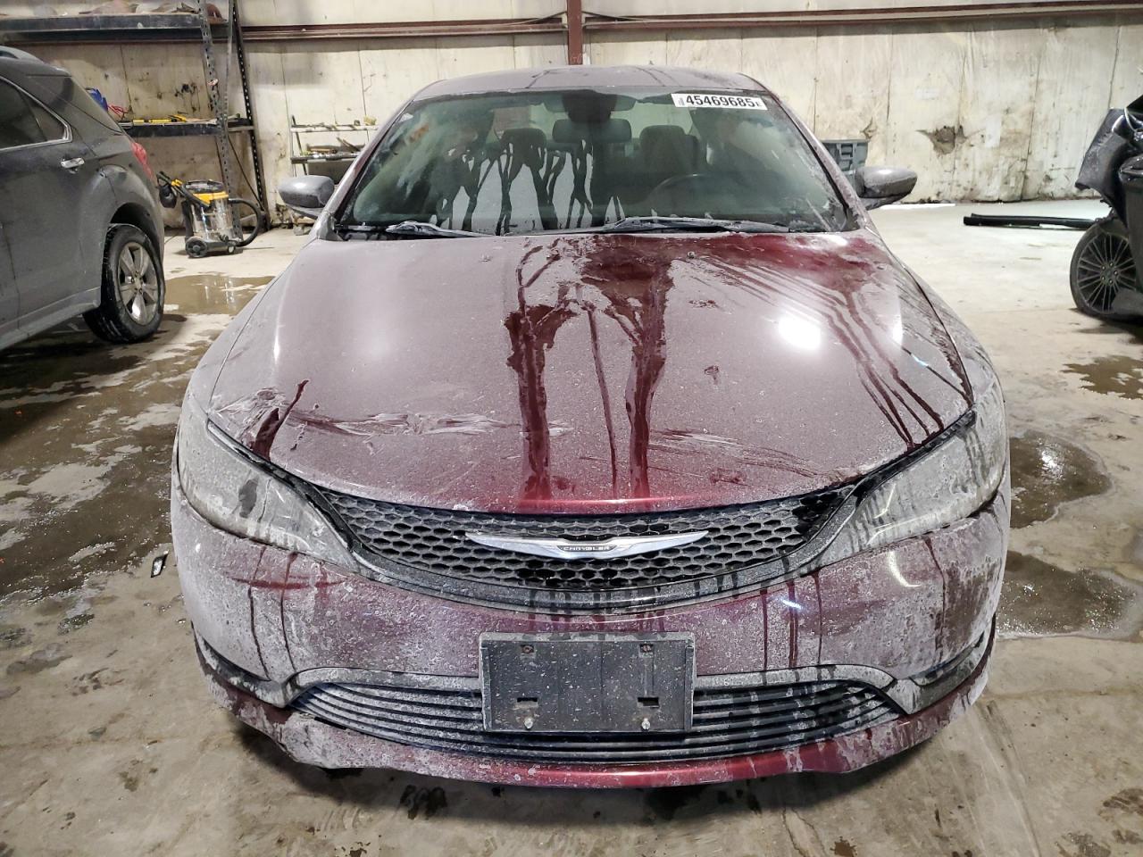 2017 Chrysler 200 - Image 5
