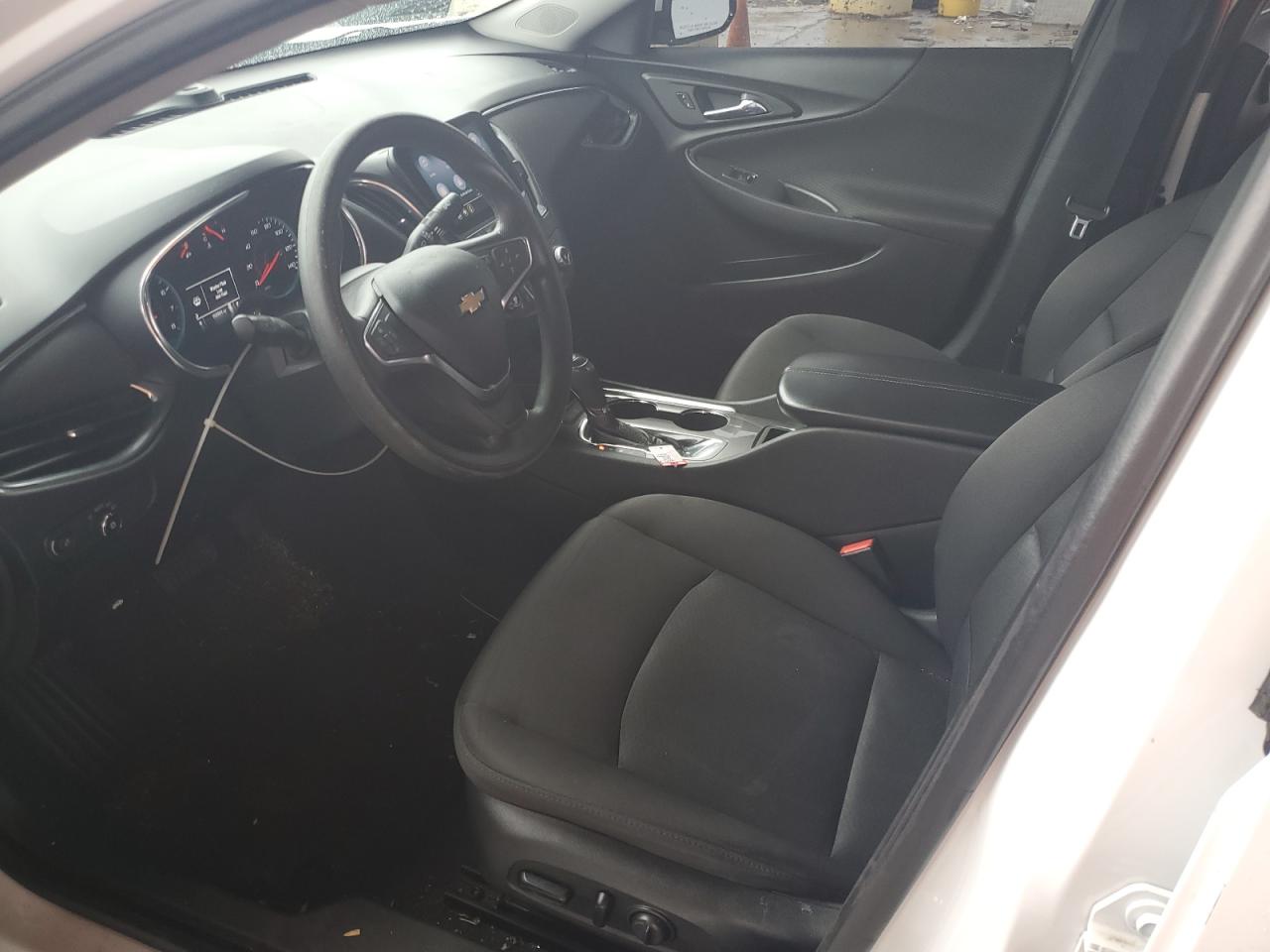 2019 Chevrolet Malibu - Image 7