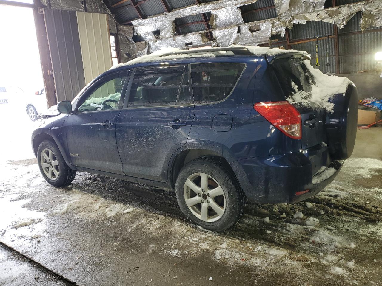 2007 Toyota RAV 4 - Image 2