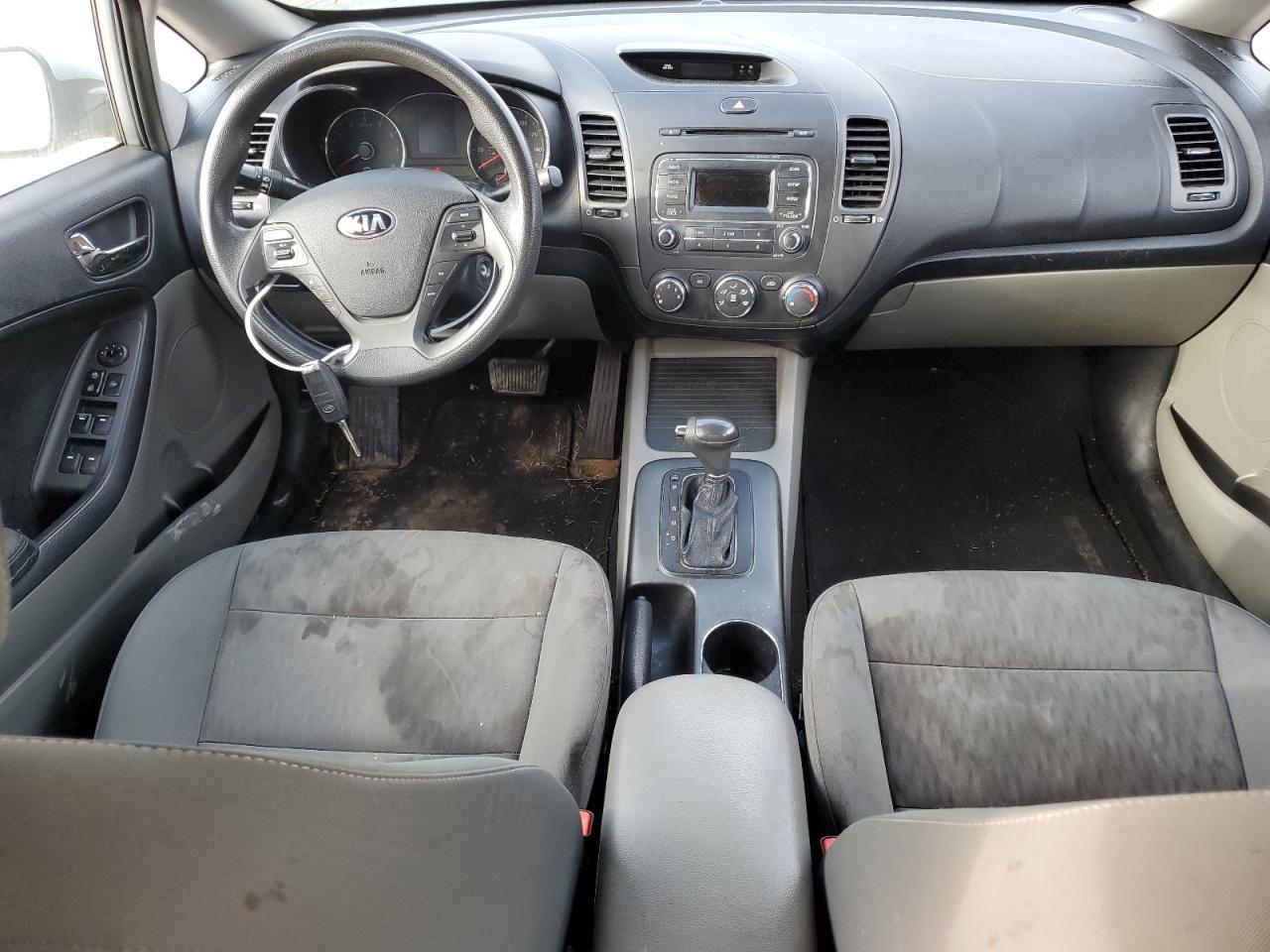 2016 Kia Forte - Image 8