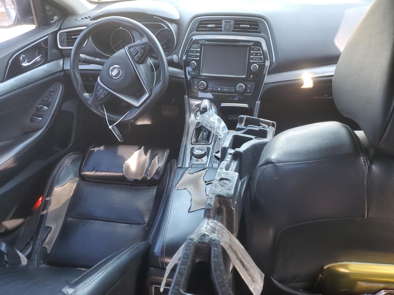 2017 Nissan Maxima - Image 8