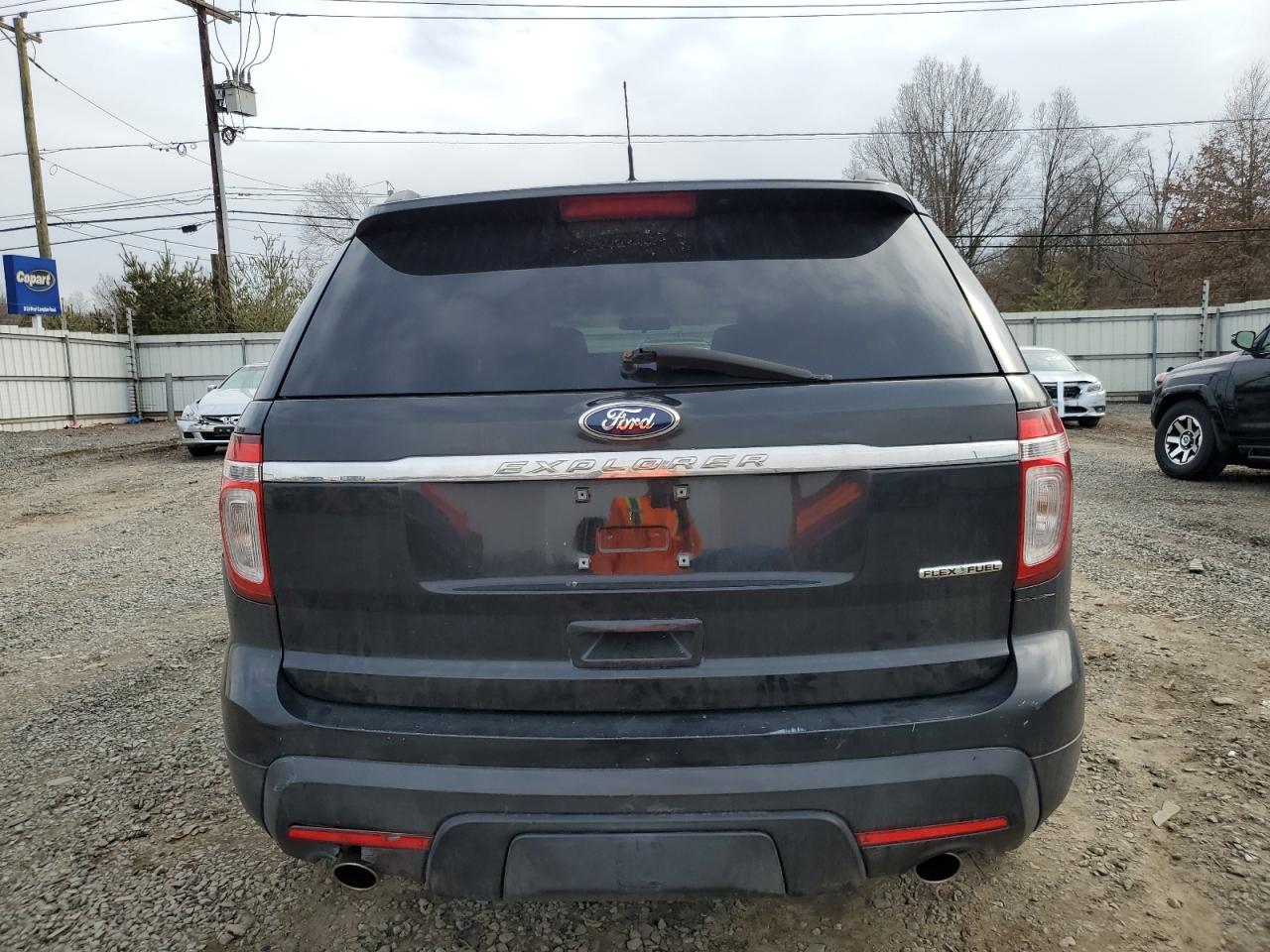 2014 Ford Explorer - Image 6