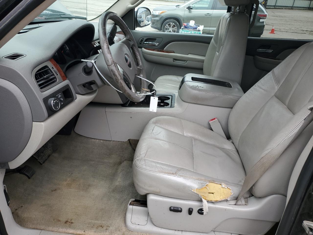 2009 GMC Sierra - Image 7