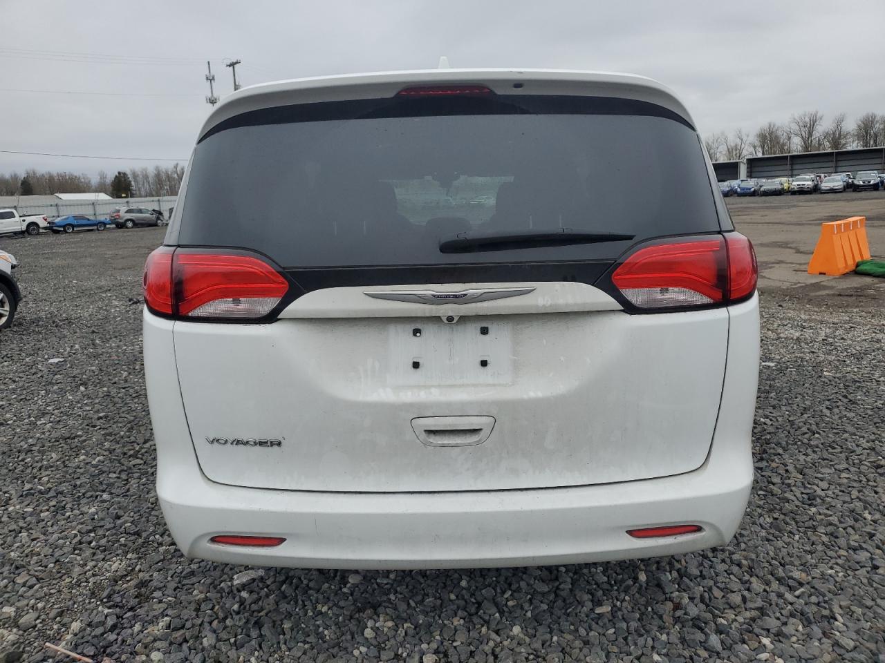 2020 Chrysler Voyager Lx VIN: 2C4RC1CG1LR106013 Lot: 45940955