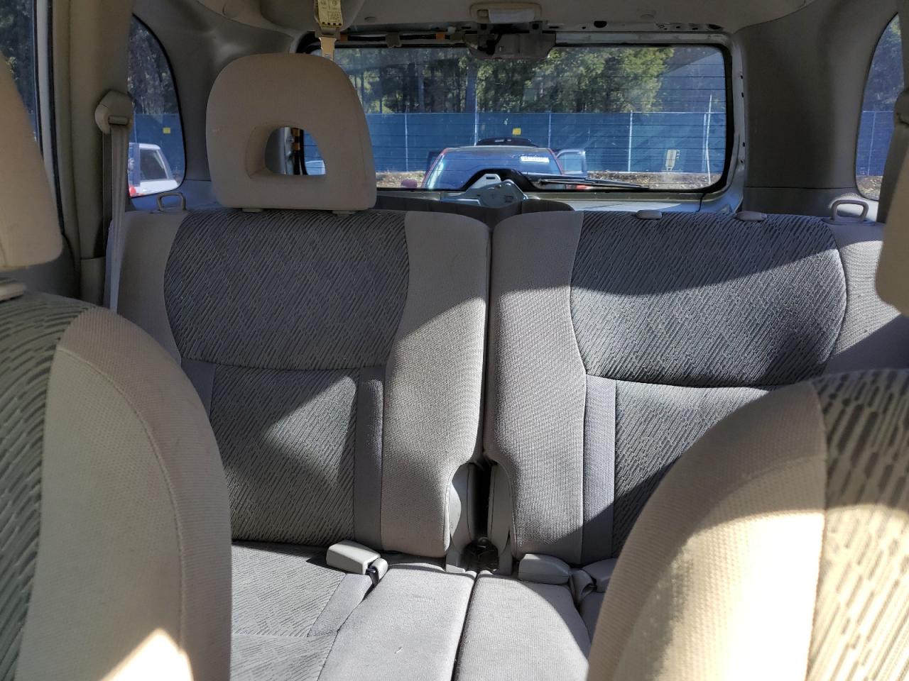 2001 Toyota RAV 4 - Image 10