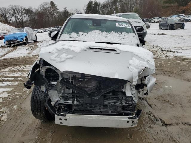2023 TOYOTA 4RUNNER SE