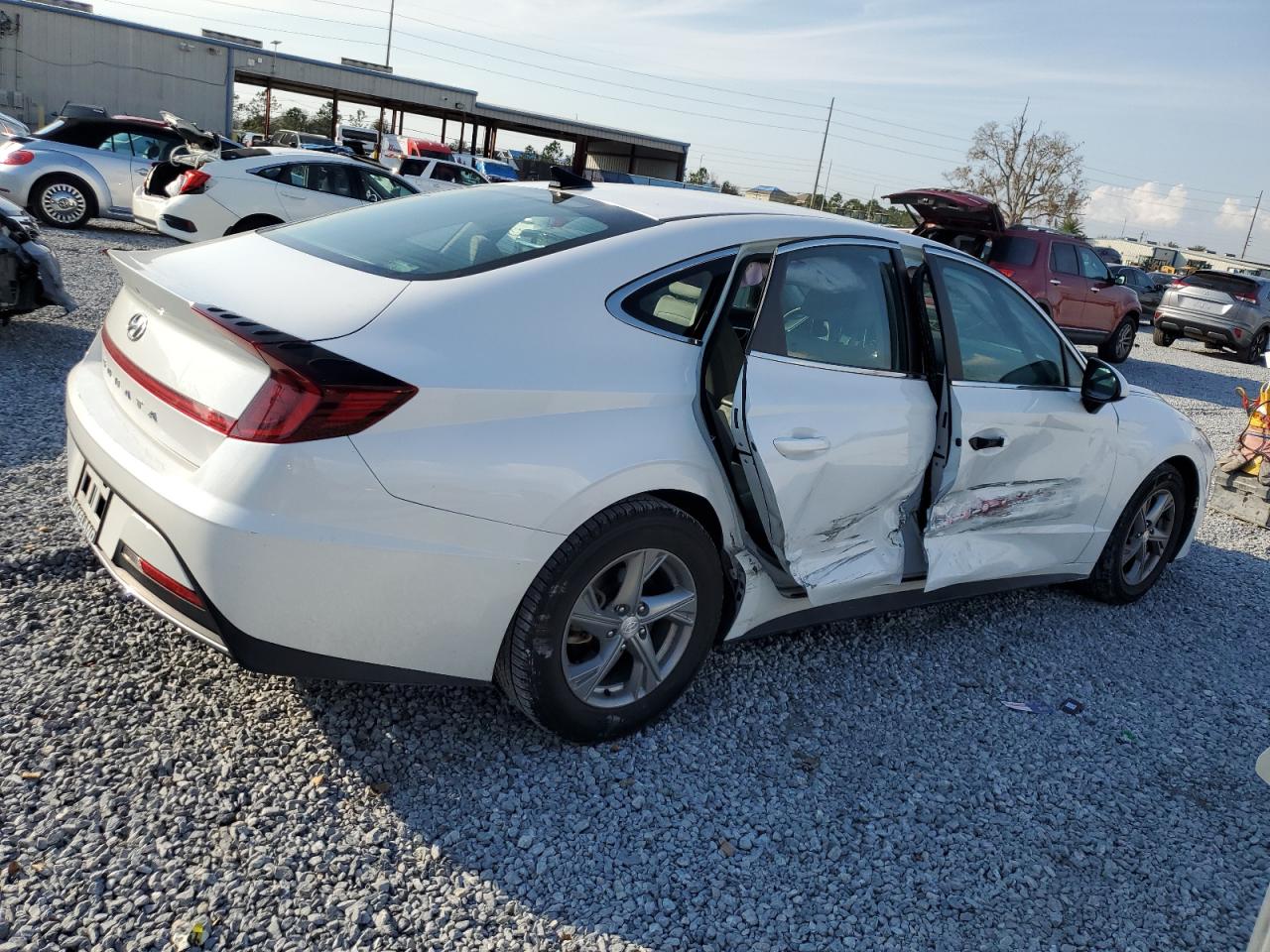2021 Hyundai Sonata - Image 3