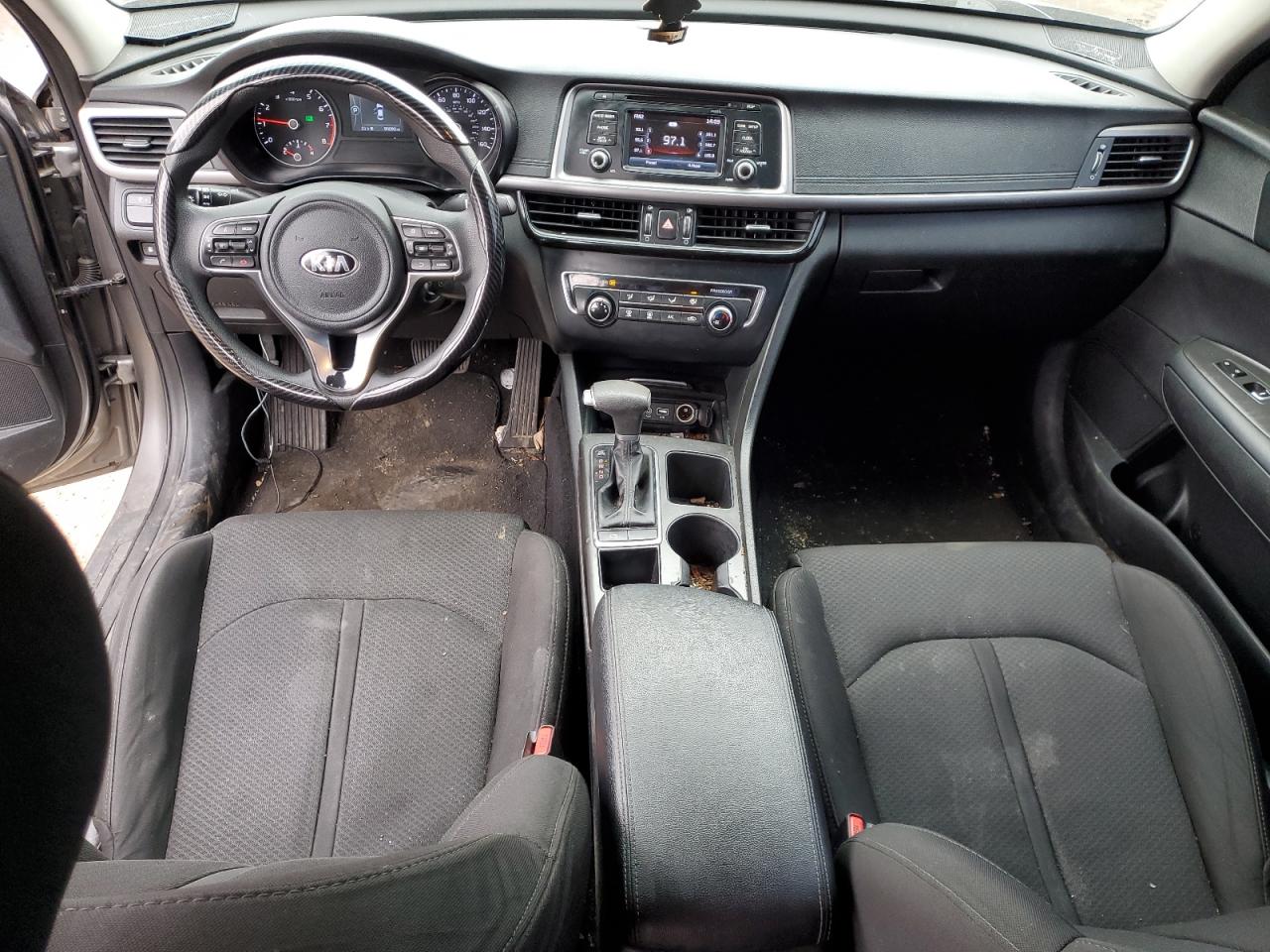 2017 Kia Optima - Image 8