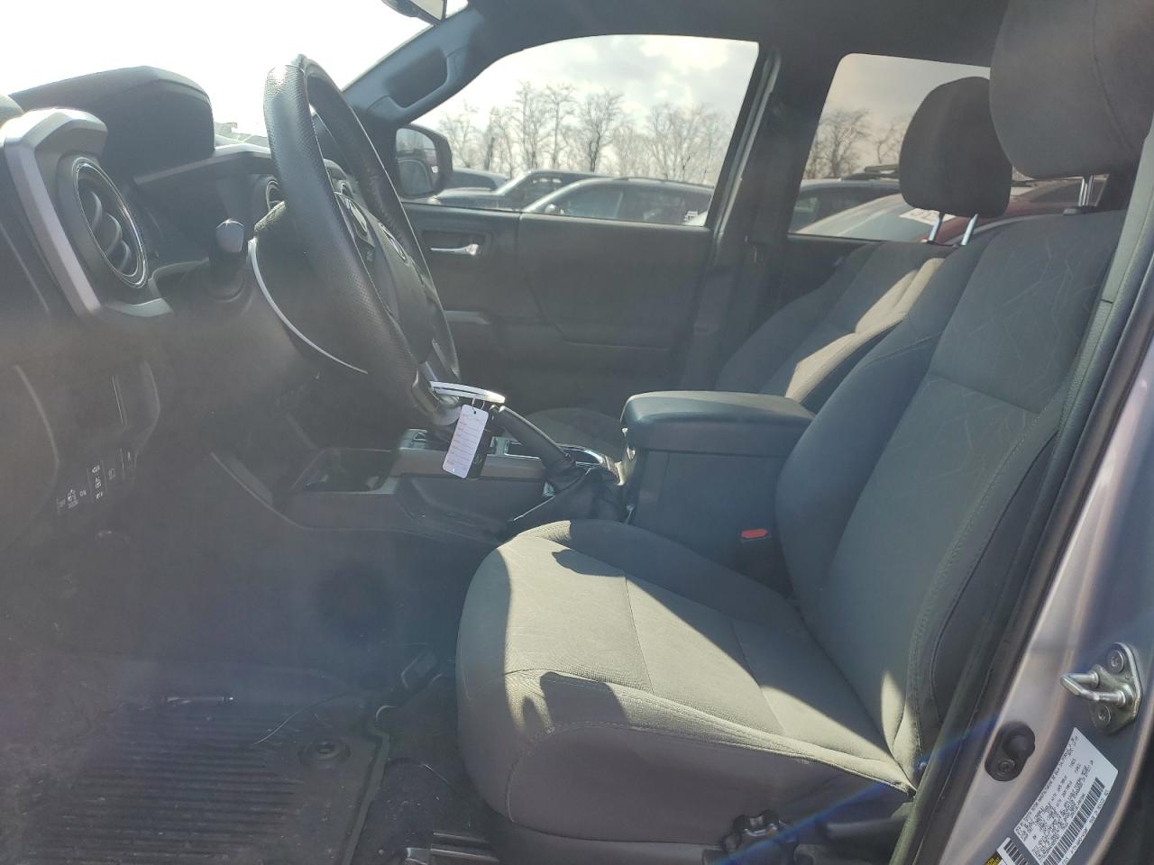 2019 Toyota Tacoma - Image 7