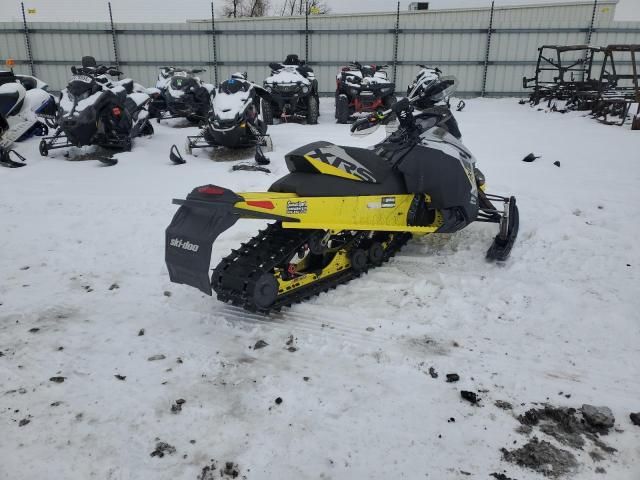 2016 SKIDOO MXZ SPORT