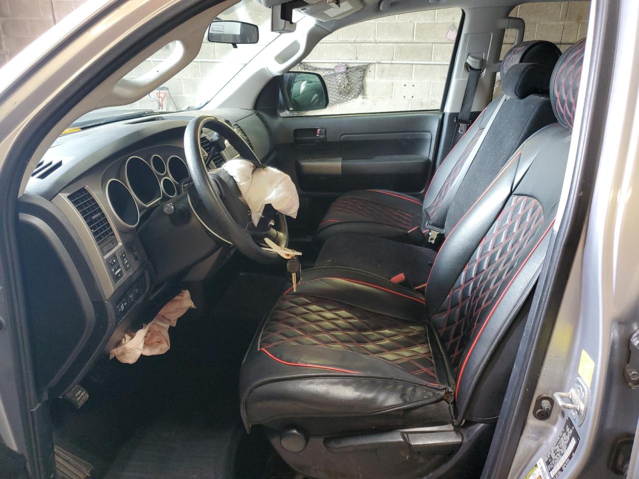 2011 Toyota Tundra - Image 7