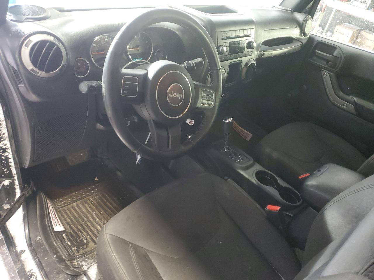 2016 Jeep Wrangler - Image 8