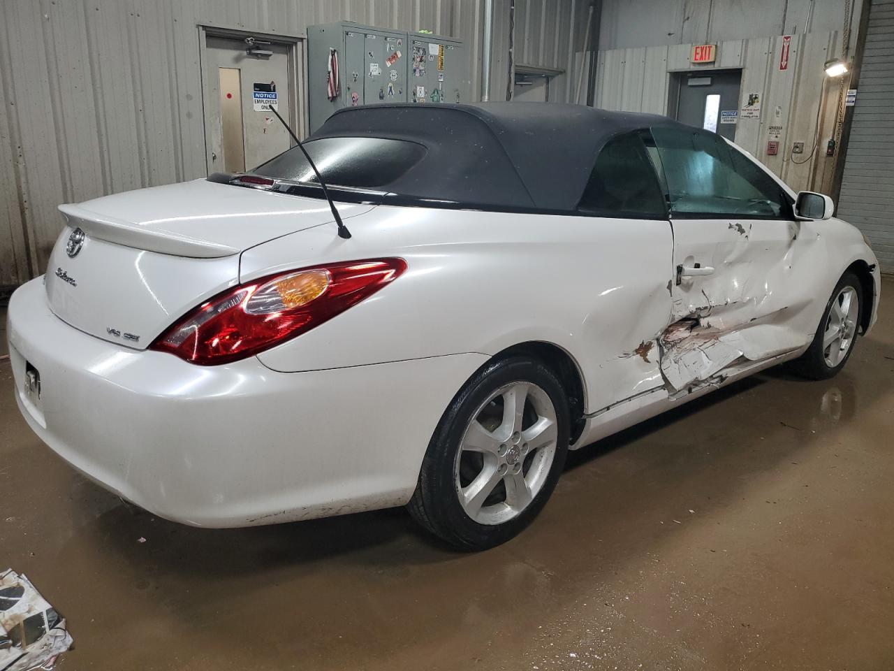 2005 Toyota Camry Solara - Image 3