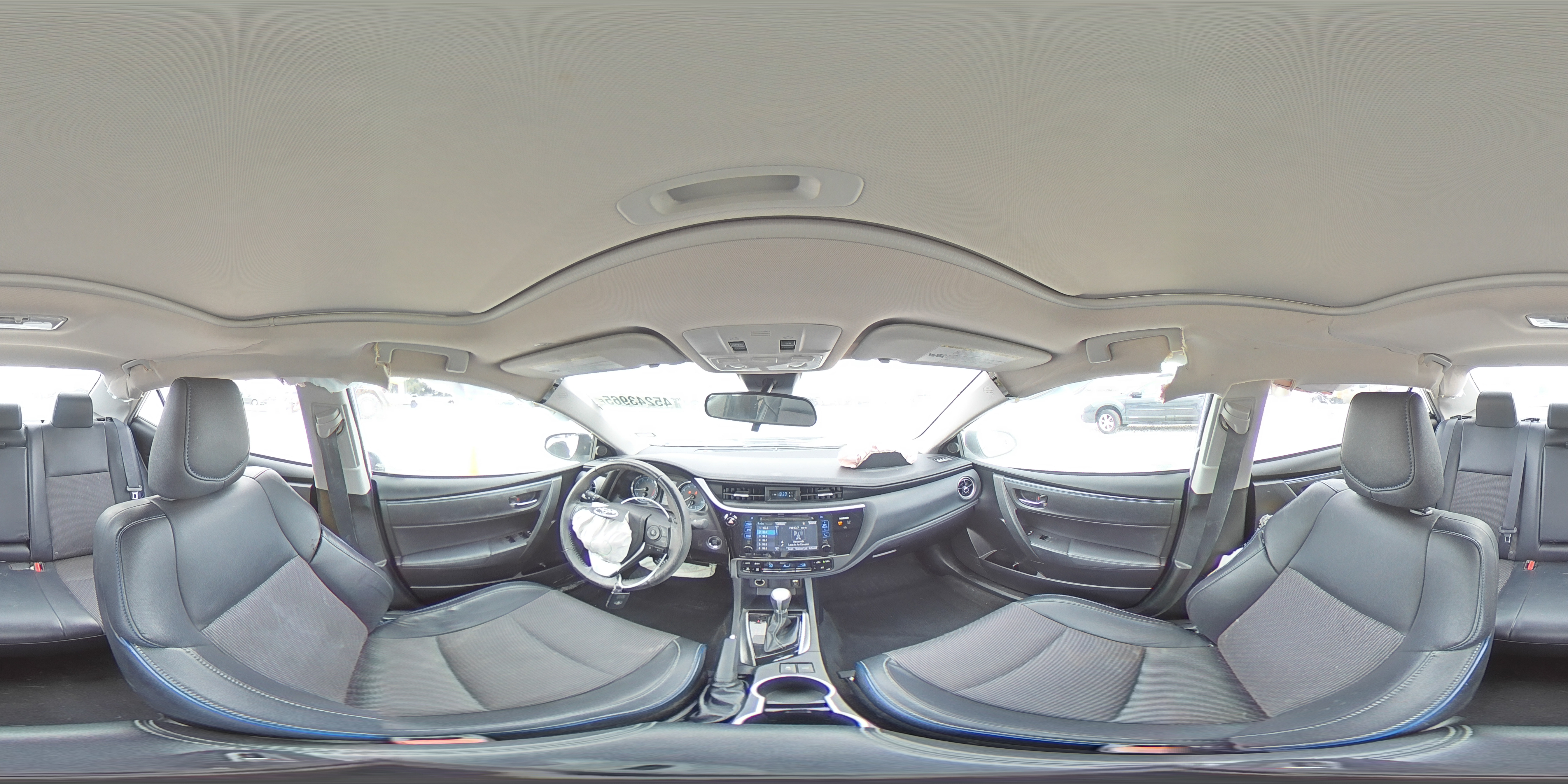 2017 Toyota Corolla - Image 12