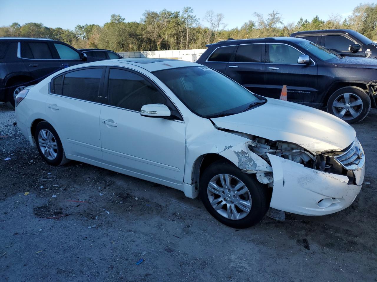 2011 Nissan Altima - Image 4