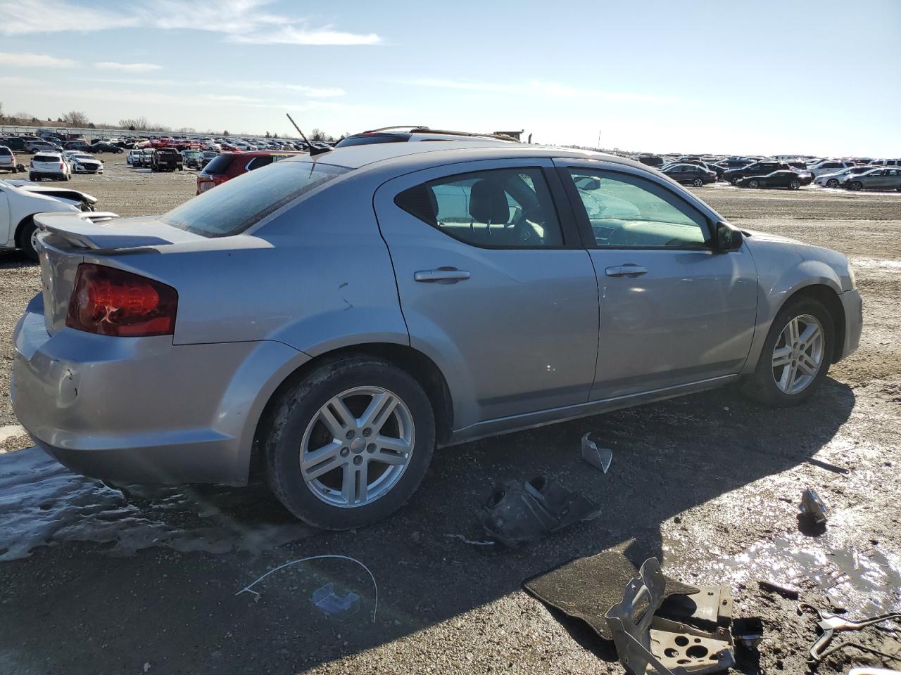 2014 Dodge Avenger - Image 3