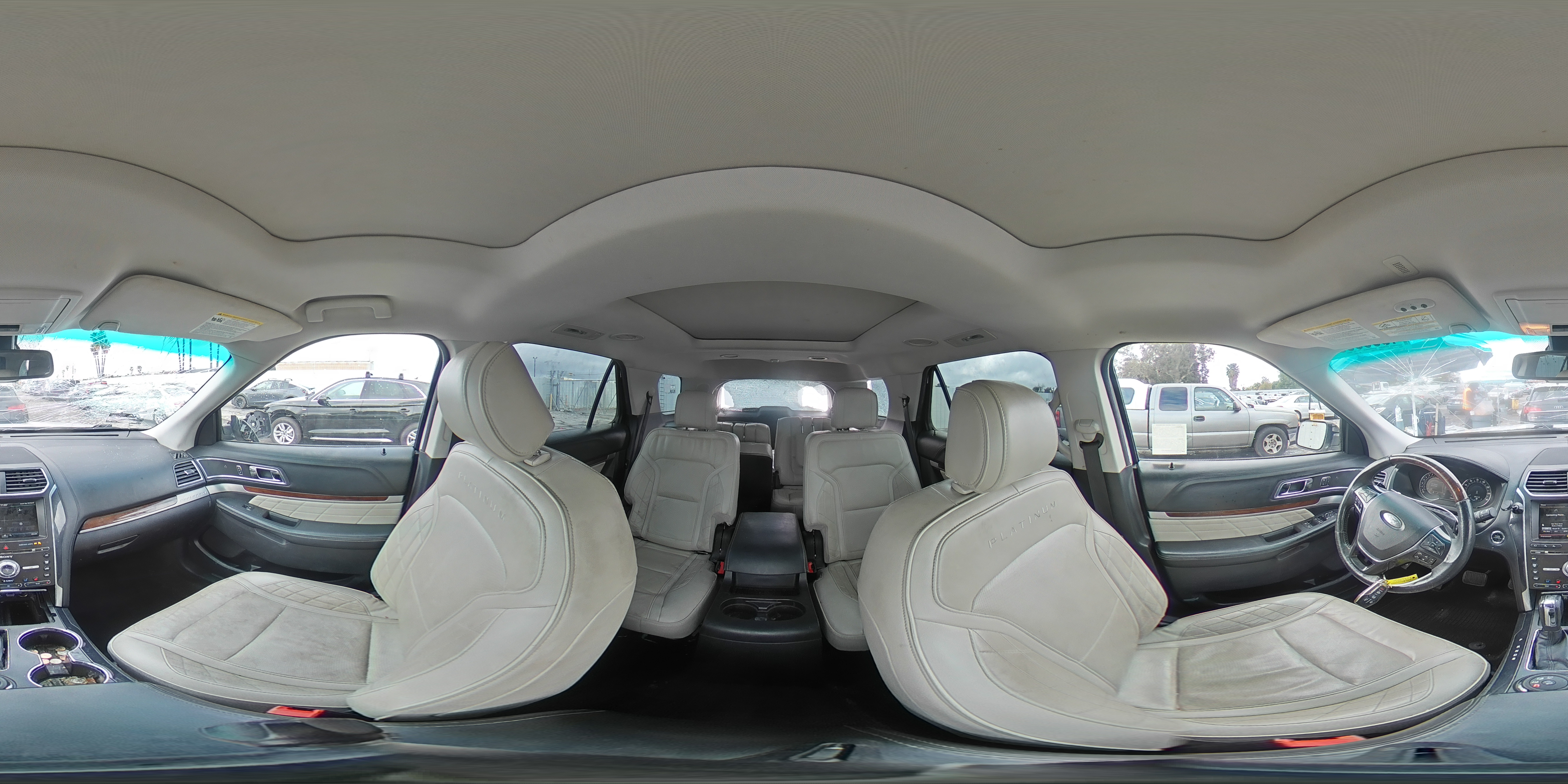 2016 Ford Explorer - Image 13