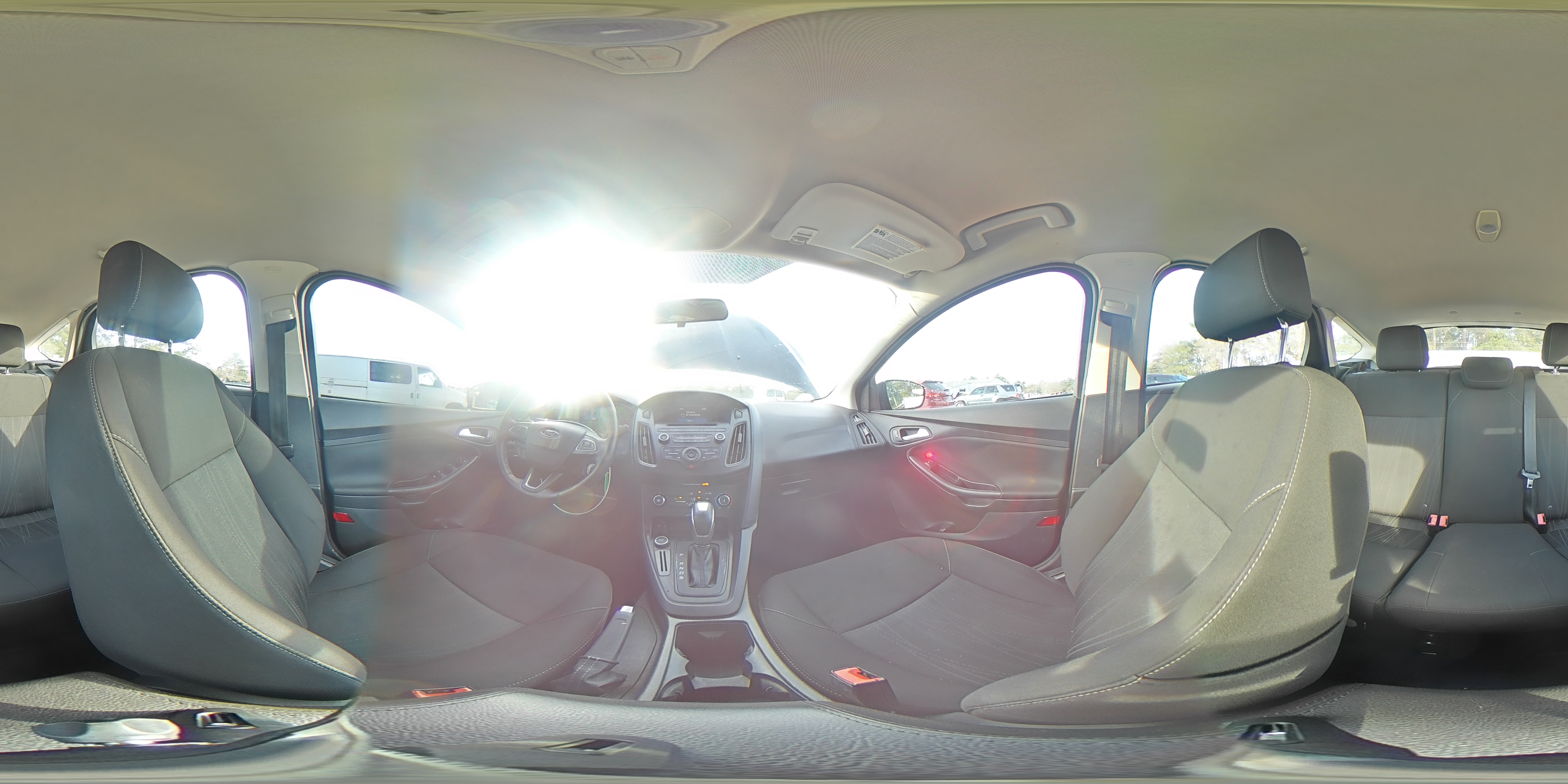 2015 Ford Focus - Image 14