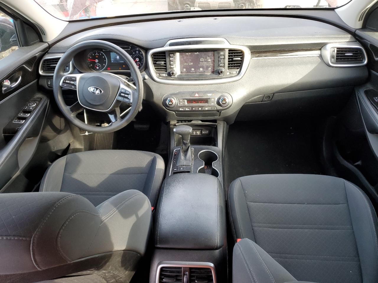 2019 Kia Sorento - Image 8
