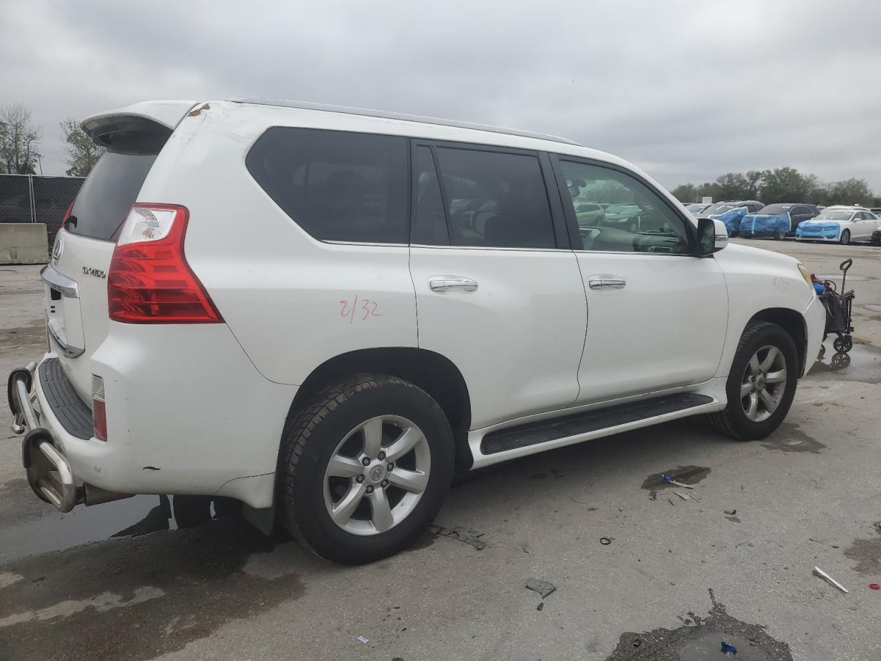 2010 Lexus GX - Image 3