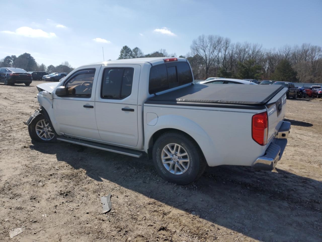 2014 Nissan Navara (Frontier) - Image 2