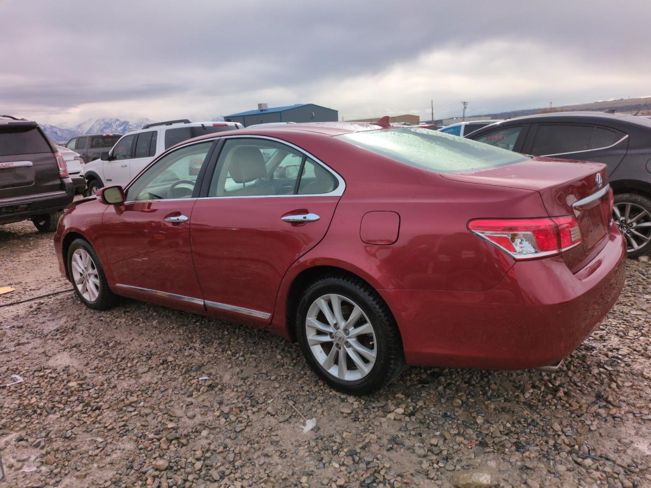 2012 Lexus ES - Image 2