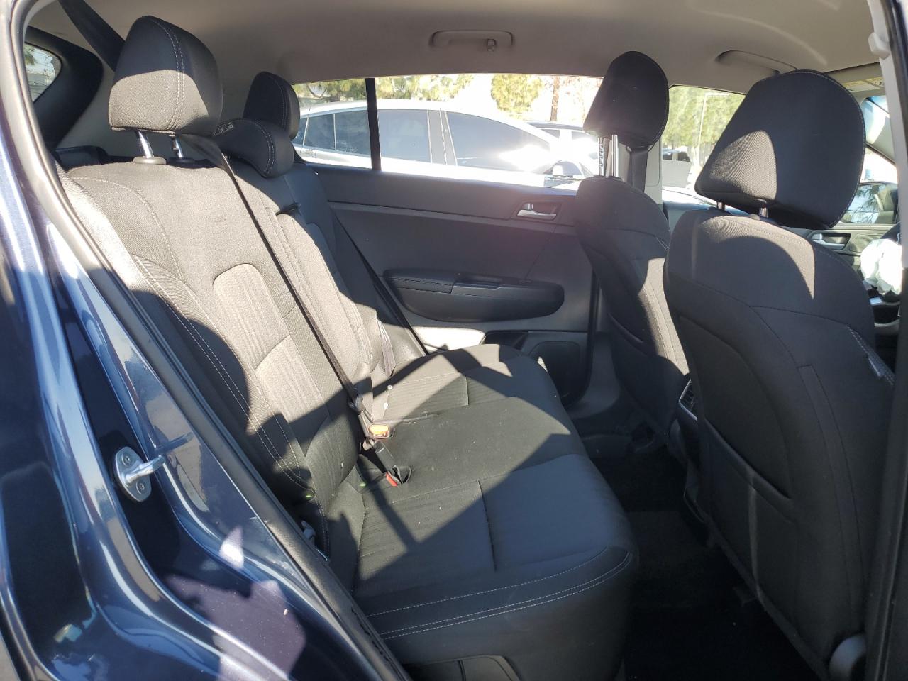 2021 Kia Sportage - Image 12