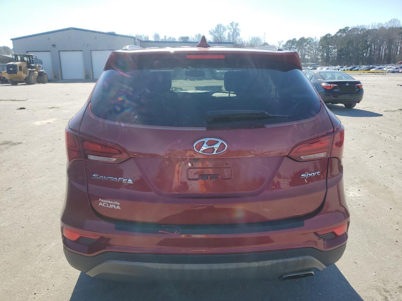 2018 Hyundai Santa Fe - Image 6