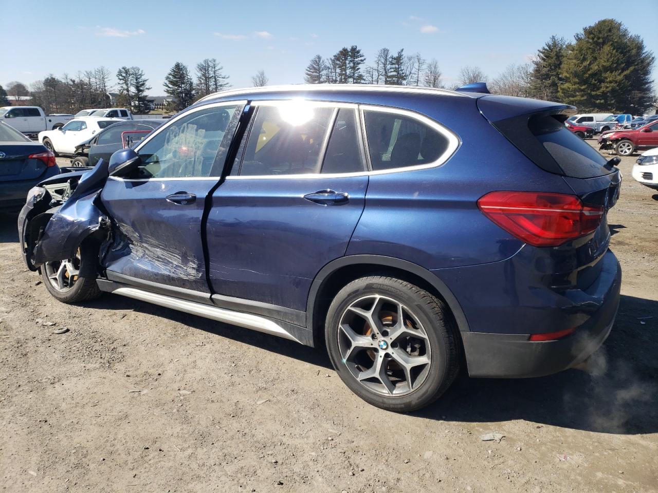 2016 BMW X1 - Image 2