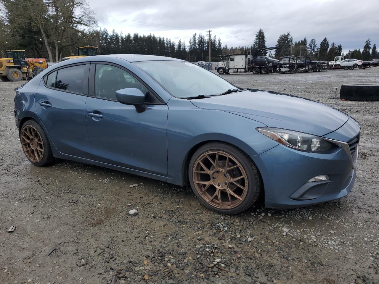 2015 Mazda 3 - Image 4