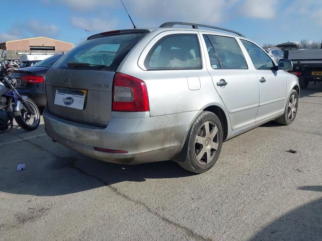 2009 SKODA OCTAVIA S